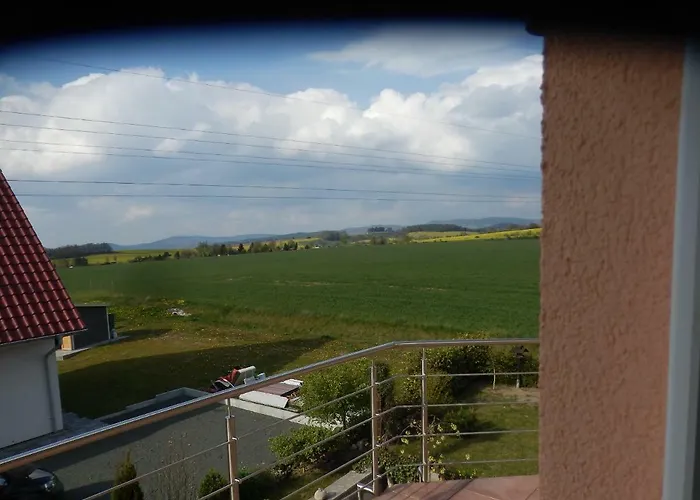 アパート Haus Fernblick Breitungen